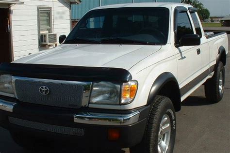 toyota tacoma factory fender flares.